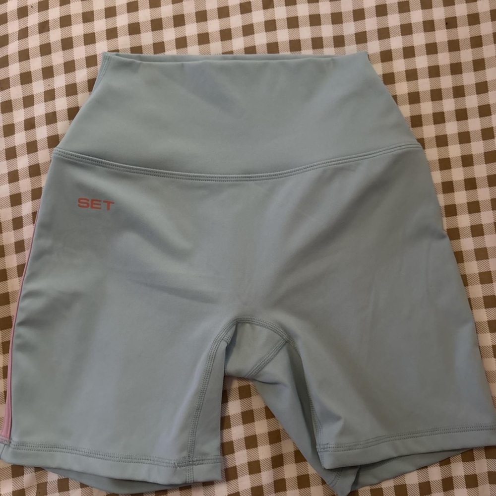 SET active Resort matching set! - Picture 3 of 7